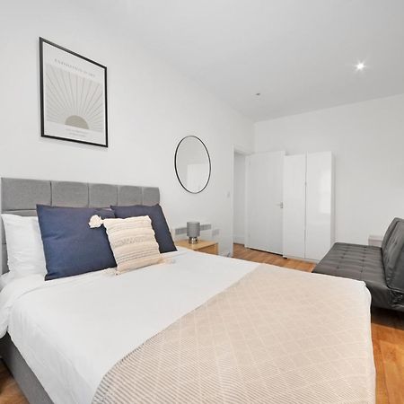 2 Bed Piccadilly Apartment 1 Londen Buitenkant foto