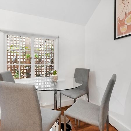 2 Bed Piccadilly Apartment 1 Londen Buitenkant foto