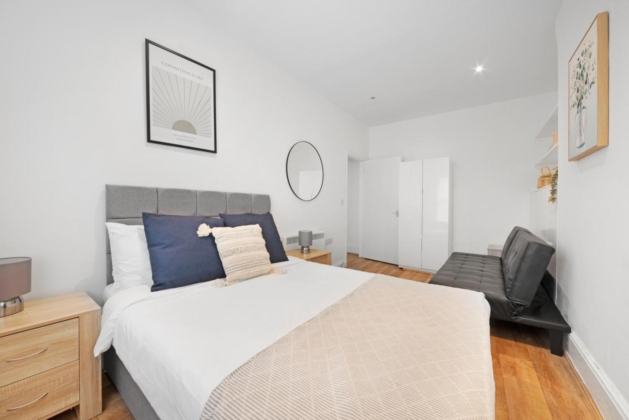 2 Bed Piccadilly Apartment 1 Londen Buitenkant foto